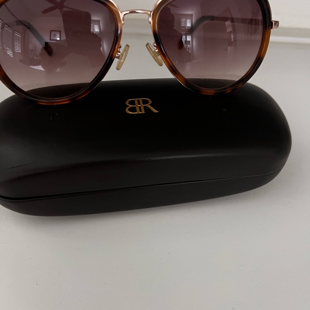 Banana Republic Brown Round Sunglasses